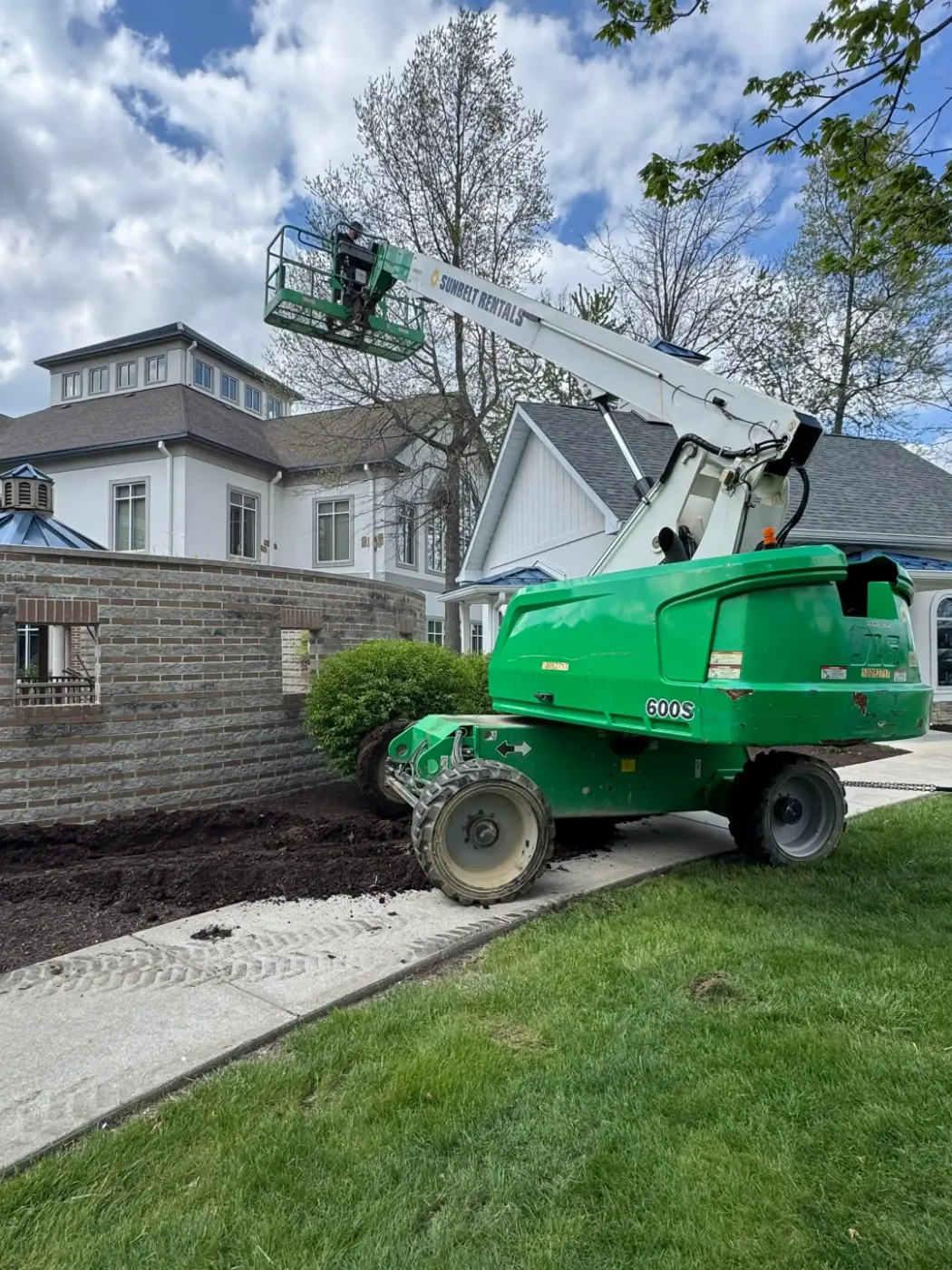 Commercial roofing by Eagledale Commercial Roofing near Speedway, IN